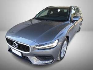 VOLVO V60 Elettrica/Diesel 2021 usata