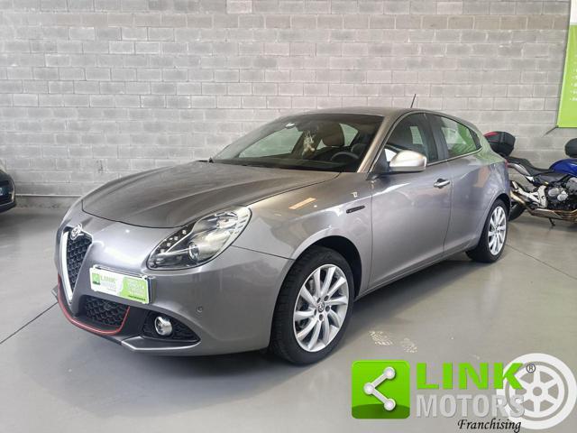 ALFA ROMEO Giulietta Benzina/GPL 2020 usata foto