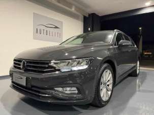 VOLKSWAGEN Passat Variant Diesel 2021 usata