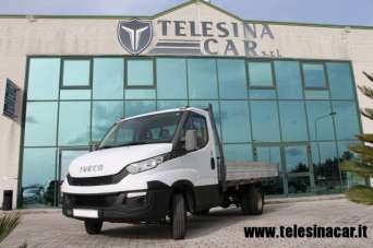 IVECO DAILY  35C15 CASSONE FISSO 430cm Diesel 2015 usata