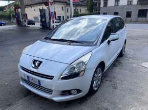 PEUGEOT 5008 Diesel 2011 usata, Torino