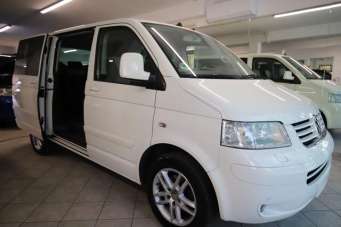 VOLKSWAGEN Multivan Diesel 2009 usata