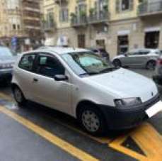 FIAT Punto Benzina 2000 usata