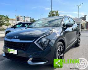 KIA Sportage Elettrica/Diesel 2024 usata