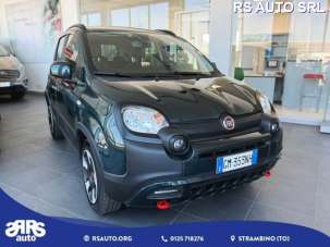 FIAT Panda Cross Elettrica/Benzina 2023 usata, Torino