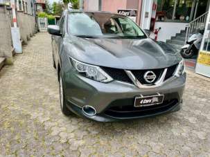 NISSAN Qashqai Benzina 2017 usata