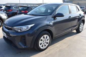 KIA Stonic Diesel 2018 usata, Brindisi