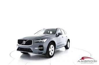 VOLVO XC60 Elettrica/Diesel 2024 usata, Perugia