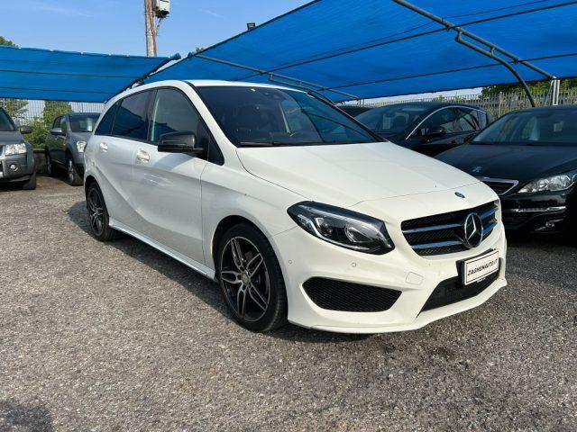 MERCEDES-BENZ B 200 Diesel 2016 usata foto