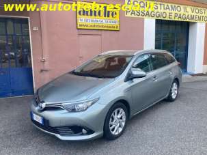 TOYOTA Auris Touring Sports Elettrica/Benzina 2018 usata