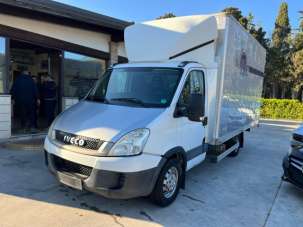 IVECO Ecodaily Diesel 2010 usata