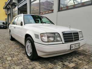 MERCEDES-BENZ 250 Diesel 1994 usata