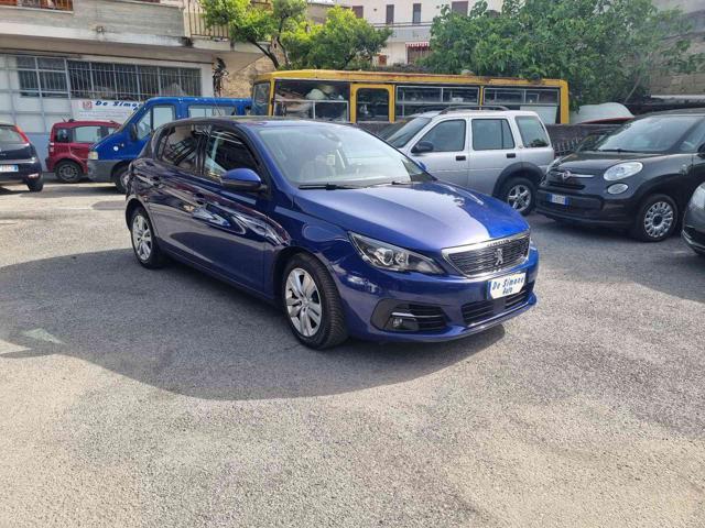 PEUGEOT 308 Diesel 2018 usata, Salerno foto