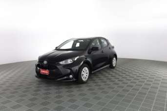 TOYOTA Yaris Benzina 2020 usata