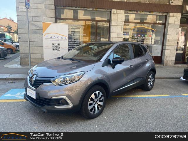 RENAULT Captur Benzina 2019 usata foto