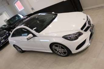 MERCEDES-BENZ E 220 Diesel 2014 usata