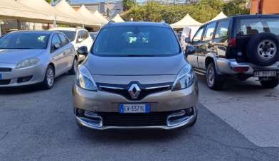 RENAULT Scenic Diesel 2014 usata