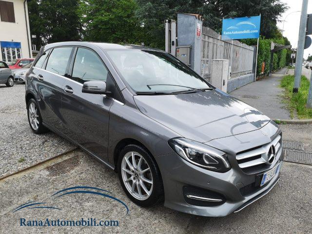 MERCEDES-BENZ B 180 Benzina 2018 usata, Milano foto