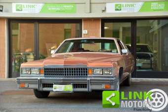 CADILLAC Deville Benzina/GPL 1978 usata