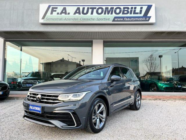 VOLKSWAGEN Tiguan Benzina 2022 usata, Padova foto