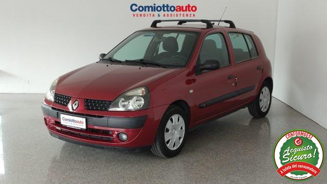 RENAULT Clio Benzina 2002 usata, Belluno foto