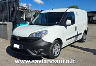 FIAT DOBLO  1.3 MJ 95cv " COINBENTATO " Diesel 2017 usata, Napoli