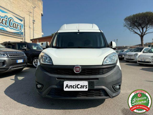 FIAT Doblo Diesel 2015 usata, Napoli foto