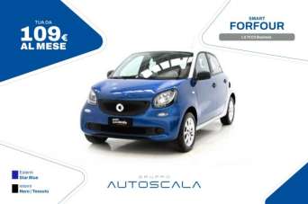 SMART ForFour Benzina 2016 usata, Napoli