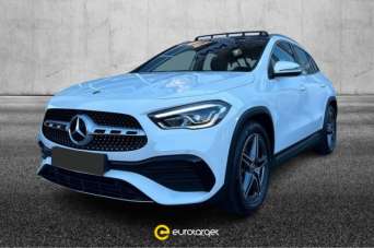 MERCEDES-BENZ GLA 250 Benzina 2021 usata