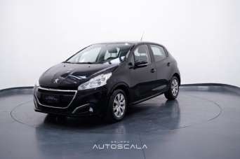 PEUGEOT 208 Benzina 2019 usata, Napoli