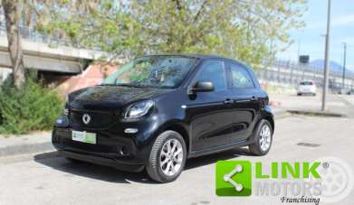 SMART ForFour Benzina 2019 usata