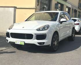 PORSCHE Cayenne Diesel 2016 usata