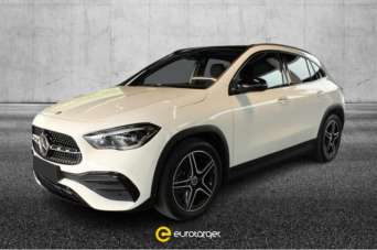 MERCEDES-BENZ GLA 200 Diesel 2020 usata