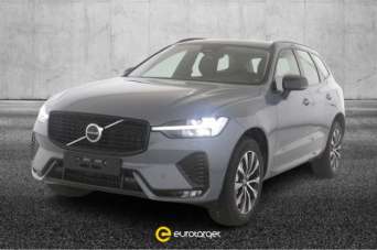 VOLVO XC60 Elettrica/Diesel 2023 usata