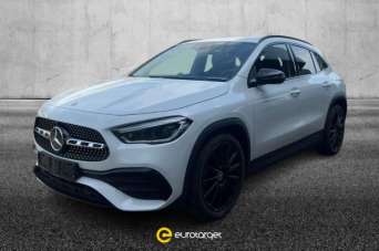 MERCEDES-BENZ GLA 220 Diesel 2020 usata