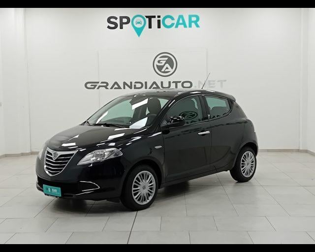 LANCIA Ypsilon Benzina 2011 usata foto