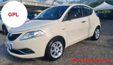 LANCIA Ypsilon Benzina/GPL 2016 usata, Vicenza