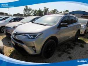 TOYOTA RAV 4 Elettrica/Benzina 2018 usata