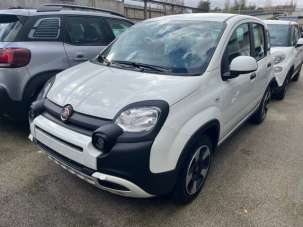 FIAT Panda Cross Elettrica/Benzina 2024 usata, Napoli