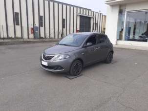 LANCIA Ypsilon Elettrica/Benzina 2022 usata, Firenze