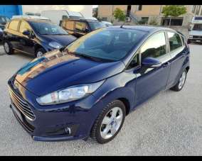 FORD Fiesta Diesel 2015 usata, Macerata