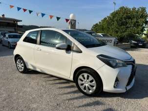 TOYOTA Yaris Benzina 2015 usata, Fermo