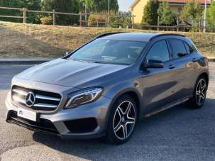 MERCEDES-BENZ GLA 200 Diesel 2015 usata