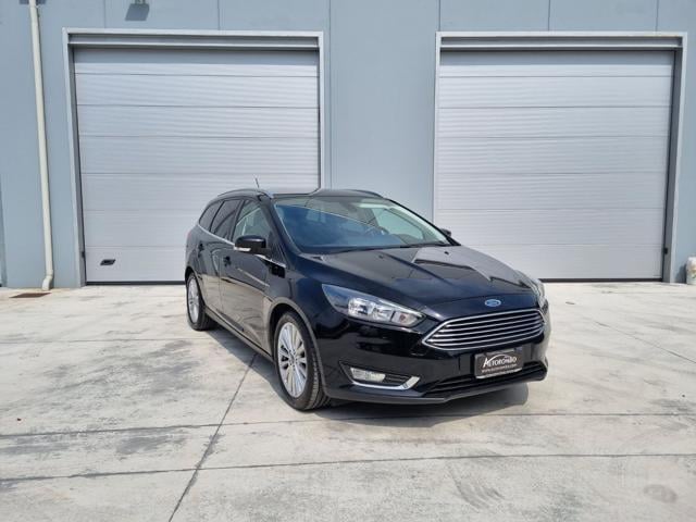 FORD Focus Diesel 2016 usata, Venezia foto