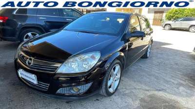 OPEL Astra Diesel 2009 usata, Agrigento