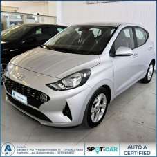 HYUNDAI i10 Benzina 2021 usata