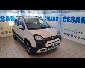 FIAT New Panda Elettrica/Benzina 2023 usata, Italia