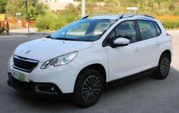 PEUGEOT 2008 Benzina 2015 usata