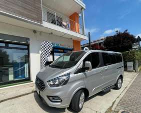 FORD Tourneo Custom Elettrica/Diesel 2021 usata