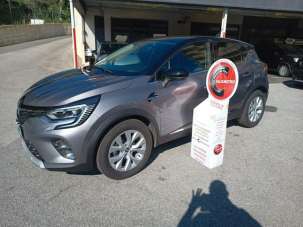 RENAULT Captur Benzina 2022 usata, Genova